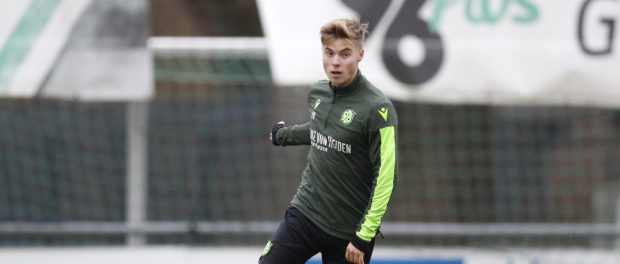 06.01.2020, Mehrkampfanlage Hannover 96, Hannover, Hannover 96 beim Training auf der Mehrkampfanlage, im Bild Emil Hanss