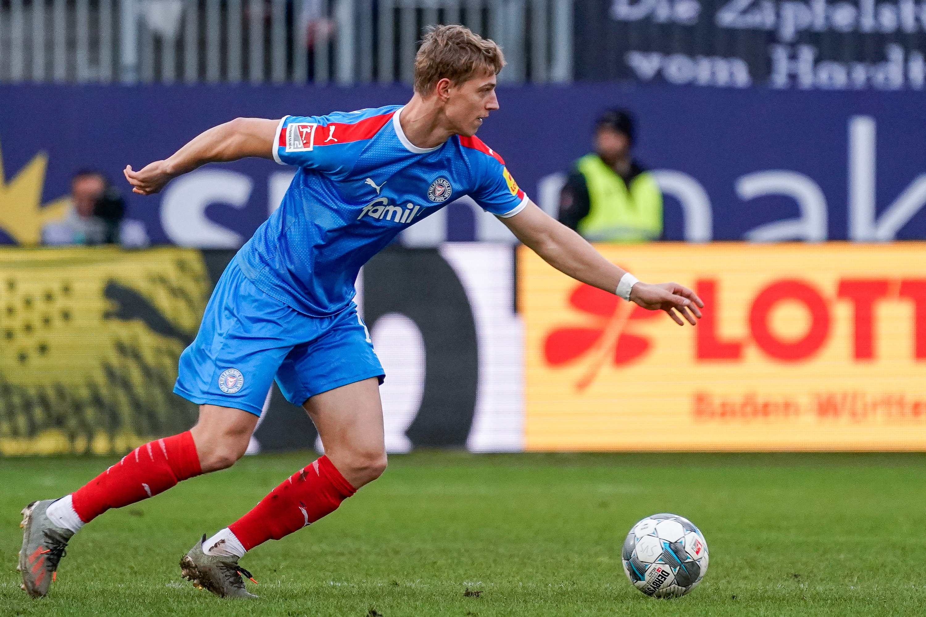 Kiel Bayern : Stimmen zum DFB-Pokalspiel Holstein Kiel ...