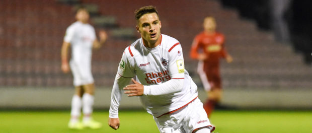 Marvin-Lee Rittmüller (FC Köln II, 18), Freisteller, Ganzkörper, Einzelbild, Aktion, Action, 30.10.2019, Köln (Deutschla