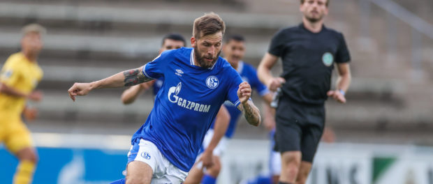 18.08.2020, Fussball, Saison 2020/2021, Testspiel - FC Schalke 04 - KFC Uerdingen, Guido BURGSTALLER (FC Schalke 04) Ge