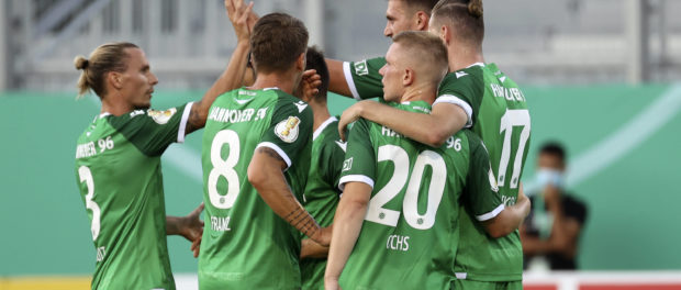 Deutschland, Wuerzburg, Flyeralarm Arena, 14.09.2020, emspor, emonline, despor, deonline, FC Wuerzburger Kickers vs. Ha