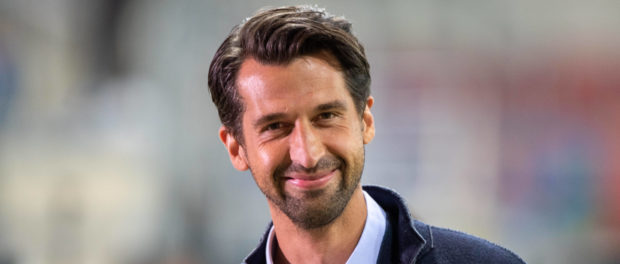 Jonas BOLDT (Vorstand HH), lachend, laechelnd, lächelnd, lächeln, laecheln, lacht, Mimik, Fussball 2. Bundesliga, 2. Spi