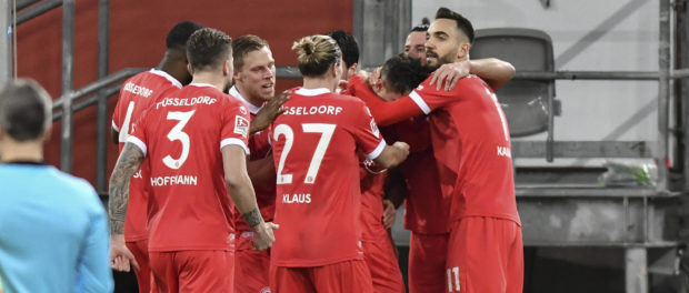 Kristoffer Peterson / 12, Fortuna Duesseldorf) jubelt nach seinem Tor zum 2:2 mit seiner Mannschaft 22.01.2021 Fussball