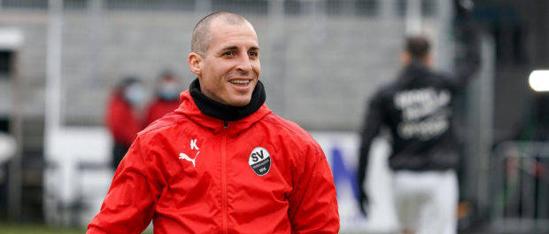 Stefan Kulovits (Co-Trainer, SVS), Einzelbild, Aktion, Action, Freude, freundlich, fröhlich, glücklich, strahlend, optim