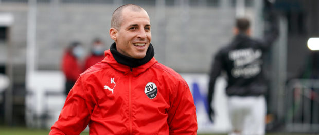 Stefan Kulovits (Co-Trainer, SVS), Einzelbild, Aktion, Action, Freude, freundlich, fröhlich, glücklich, strahlend, optim