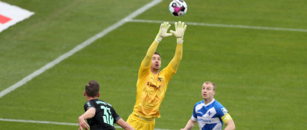 2. Bundesliga; SV Darmstadt 98 - SpVgg Greuther Fuerth; 16.04.2021 Torwart Carl Klaus ( 13, SV Darmstadt 98) (DFL/DFB RE