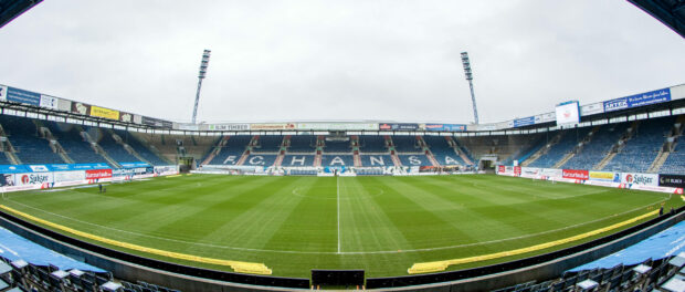 HDR-Weitwinkelaufnahme vom Stadion rund 90 Minuten vor Anpfiff. 21.11.2020, Fußball, GER, 3. Liga, Saison 2020/21, 11.