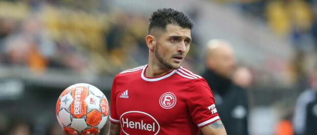 21.11.2021, xtgx, Fussball 2. Bundesliga, SG Dynamo Dresden - Fortuna Duesseldorf emspor, v.l. Matthias Zimmermann (Dues