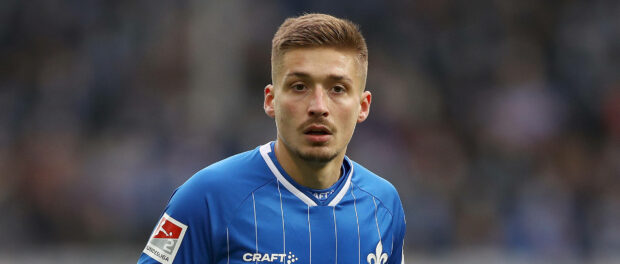 2. Bundesliga; SV Darmstadt 98 - FC St. Pauli; 20.11.2021 Marvin Mehlem ( 6, SV Darmstadt 98), 2. Bundesliga, SV Darmsta