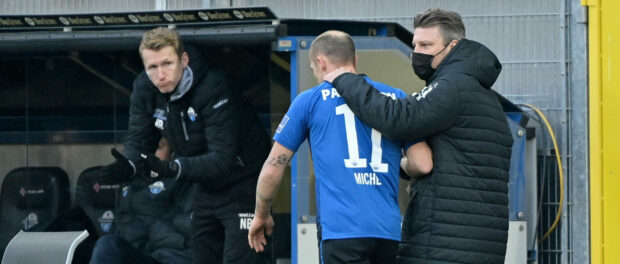 Paderborn, Benteler Arena, 11.12.21, GER, Herren, 2.Bundesliga, Saison 2021-2022, SC Paderborn 07 - SV Darmstadt 98 Bild