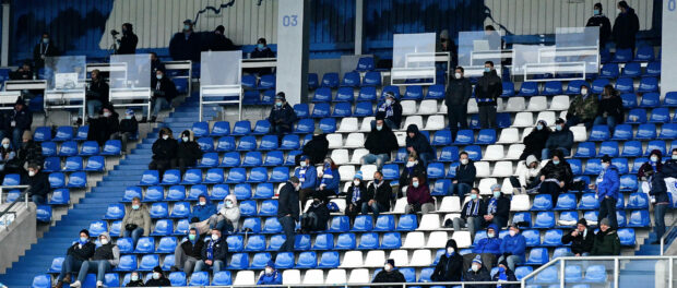 08.01.2022, xfux, Fussball Testspiel, SV Darmstadt 98 - Jahn Regensburg, emonline, emspor, v.l. Zuschauer / Besucher / P