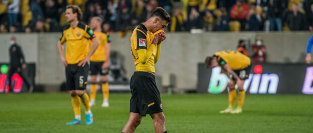 Enttäuschung bei Dresdens Oliver Batista Meier; SG Dynamo Dresden - SV Darmstadt 98; Fußball; 2. Liga; Saison 2021/2022