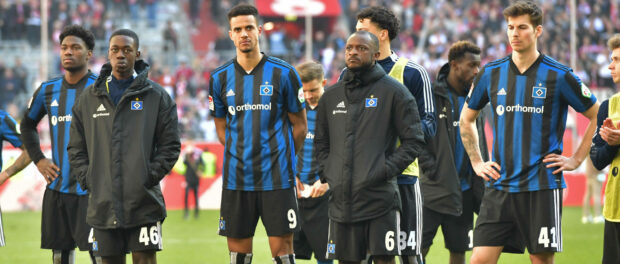 19.03.2022, xblx, Fussball 2.Bundesliga, Fortuna Duesseldorf - Hamburger SV emspor, v.l. Faride Alidou (Hamburger SV), E