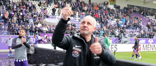 aue-dotchev-fans