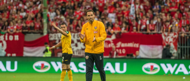 Dresdens Cheftrainer Guerino Capretti; 1. FC Kaiserslautern - SG Dynamo Dresden; Fußball; 2. Liga/3. Liga; Saison 2021/2