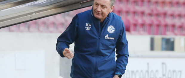 27.02.2021, Deutschland, Stuttgart, Fußball Bundesliga, Saison 2020/2021, VfB Stuttgart vs. FC Schalke 04 , Rainer Widm