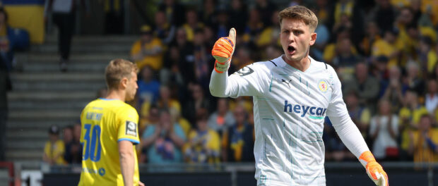 Yannik Bangsow (Eintracht Braunschweig) DFL REGULATIONS PROHIBIT ANY USE OF PHOTOGRAPHS AS IMAGE SEQUENCES AND/OR QUASI