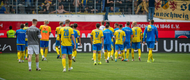 EintrachtBraunschweigSpielerNiederlage