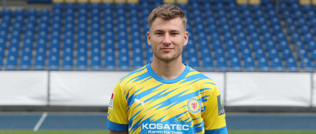 Luis Goerlich ; Eintracht Braunschweig; 2.BL, Portraettermin 2022/2023 *** Luis Goerlich Eintracht Braunschweig 2 BL, p