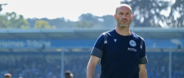 Daniel Scherning (Arminia Bielefeld,Cheftrainer), SV Darmstadt 98 vs. Arminia Bielefeld, Fussball, 2.Liga, 7.Spieltag, S
