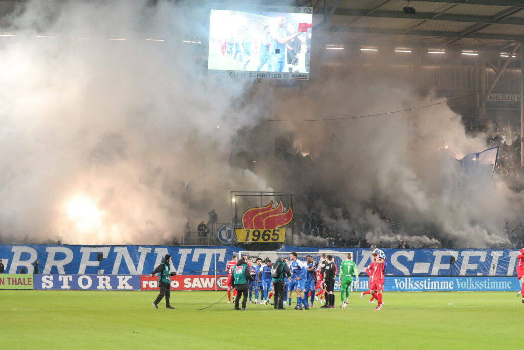ber 10 000 Euro Weitere Geldstrafe F r Den FCM Liga2 online de ber-10-000-euro-weitere-geldstrafe-f-r-den-fcm-liga2-online-de