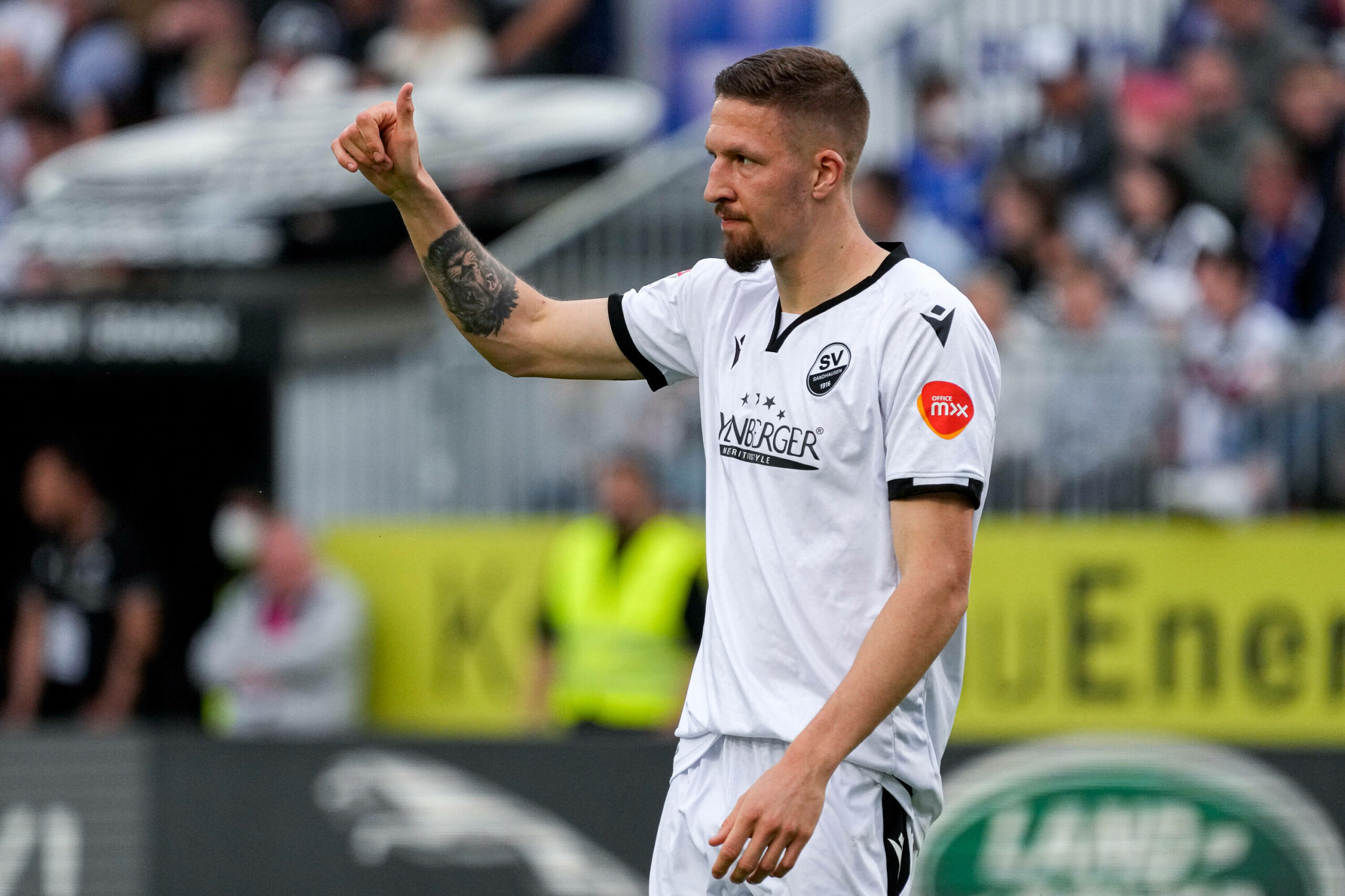 Offiziell Bachmann unterschreibt Vertrag bis 2025 in Rostock liga2