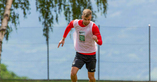 www.liga2-online.de